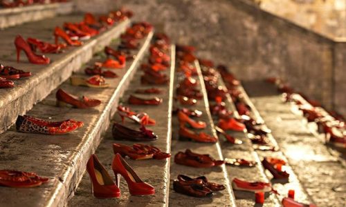 25-nov-scarpe-rosse